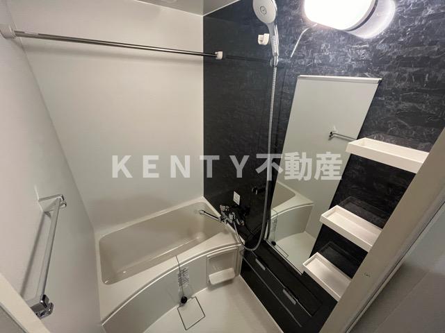 バス・シャワールーム　お風呂です