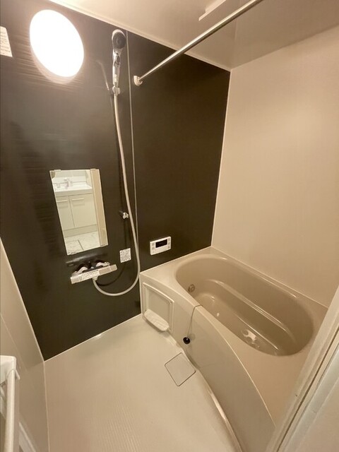 バス・シャワールーム　浴室