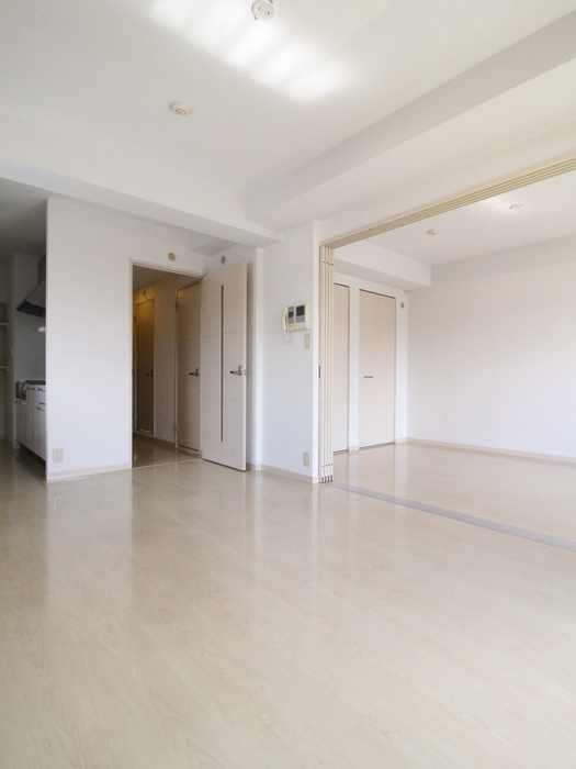 居室・リビング　別のお部屋の写真です。