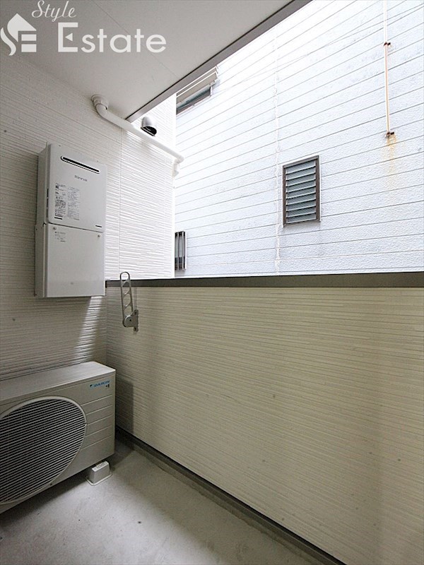 バルコニー　バルコニー