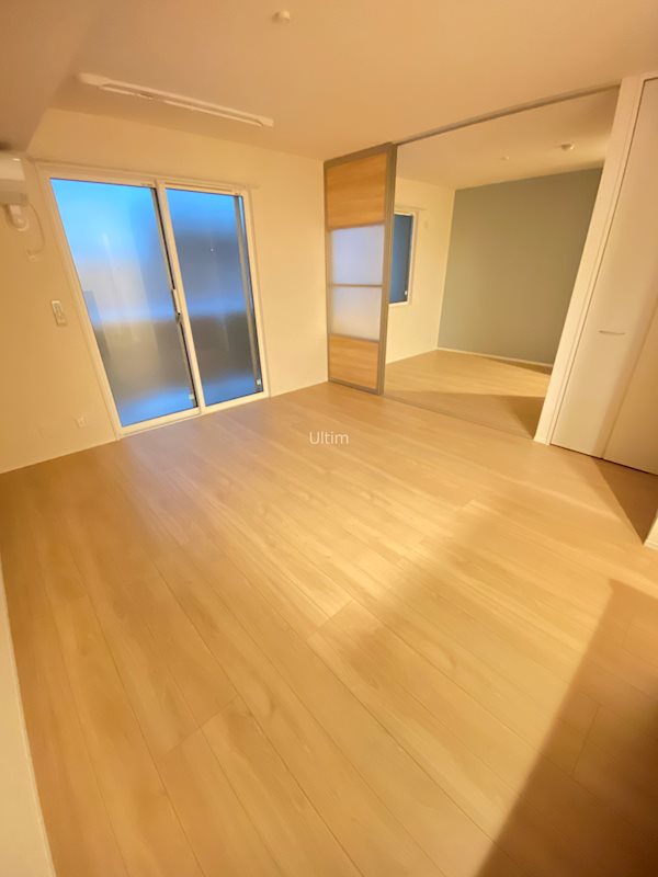 居室・リビング　※同タイプの他のお部屋です