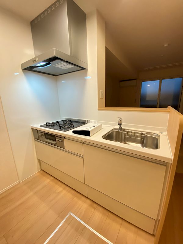 キッチン　※同タイプの他のお部屋です