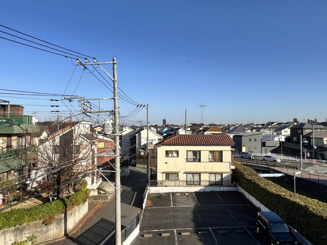 眺望　【リフォーム前の写真です】３階バルコニーからの景色★