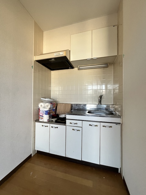 キッチン　【リフォーム前の写真です】キッチンスペース★