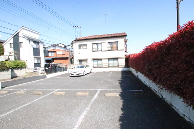 駐車場　★駐車場★（空き状況・使用料等詳細はご確認下さい）