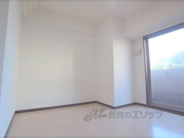 居室・リビング　居室