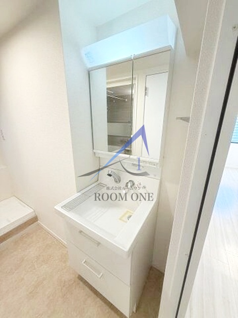 洗面設備　洗面台です。