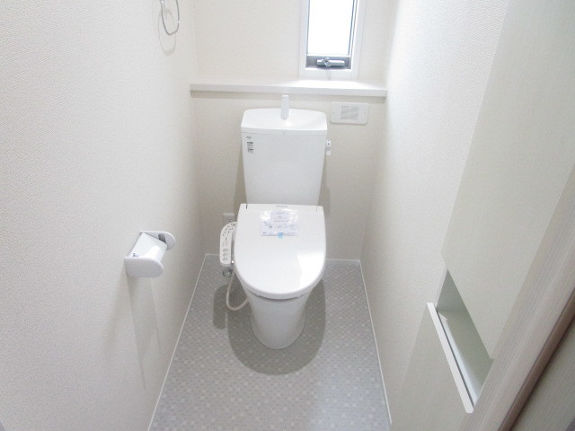 トイレ　参考写真