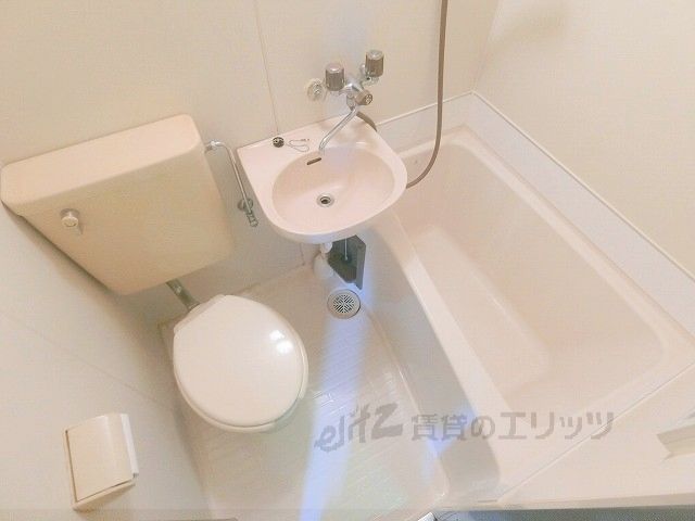 バス・シャワールーム　風呂