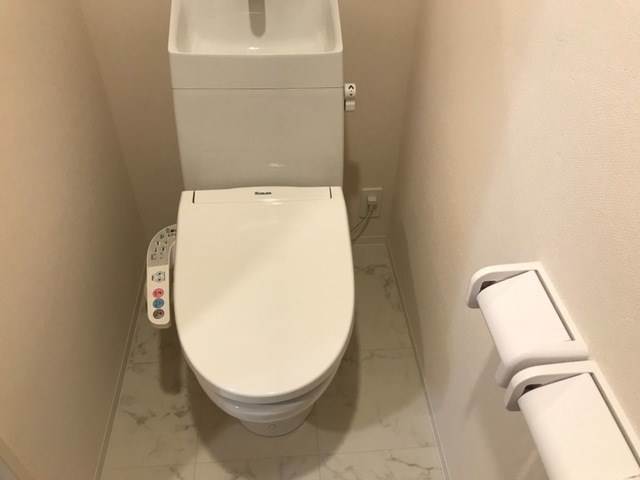 トイレ　別号室イメージ