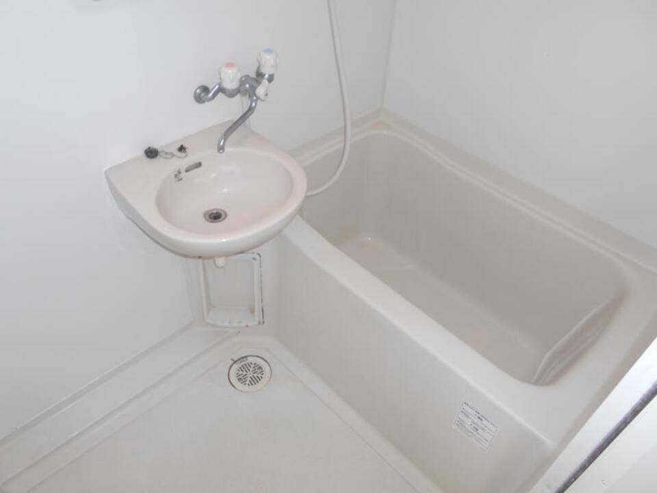 バス・シャワールーム　浴室