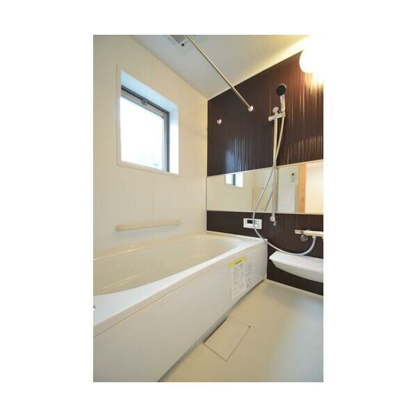 バス・シャワールーム　さくらガーデン　浴室