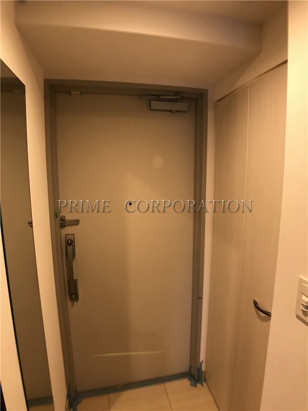 玄関　※参考写真※