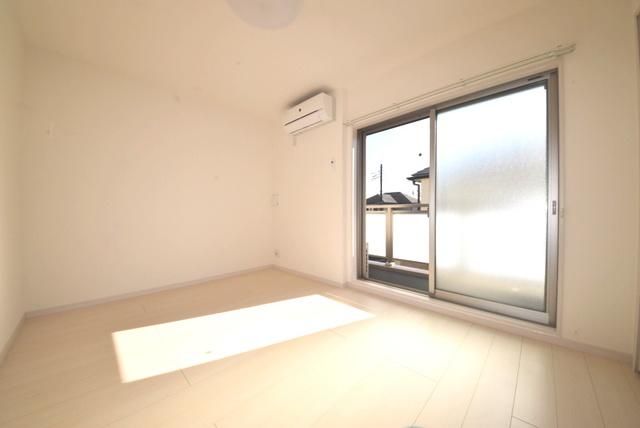 居室・リビング　★洋室6帖★