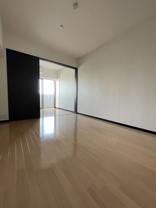 居室・リビング　☆明るい居室☆