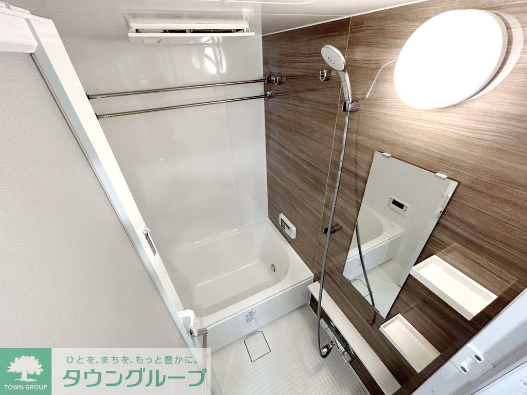 バス・シャワールーム