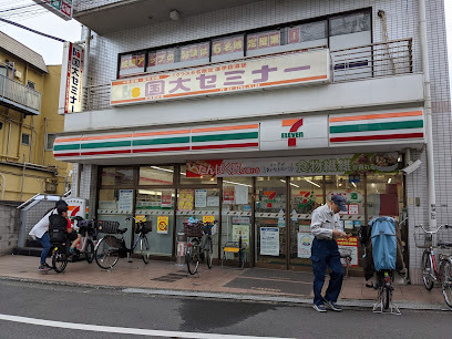 コンビニ　セブン-イレブン 大田区矢口店（コンビニ）まで1851m