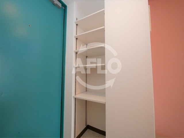 収納　フローライト長堀　シューズボックス