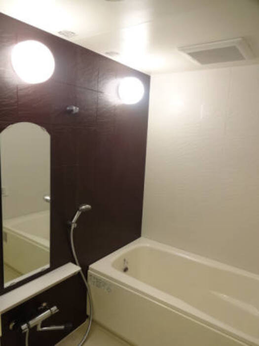 バス・シャワールーム　浴室