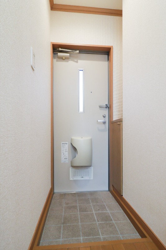 玄関　図面と現状に相違がある場合には現状を優先