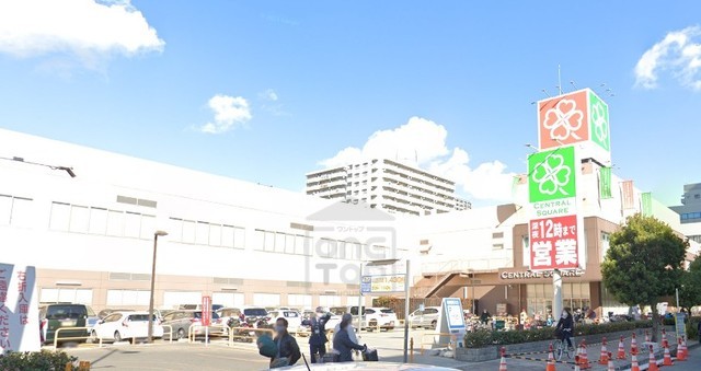 スーパー　ライフ　セントラルスクエア西宮原店（スーパー）まで527m