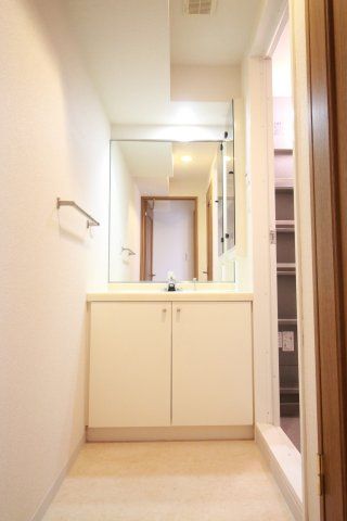 洗面設備　Crest本郷　文京区向丘2