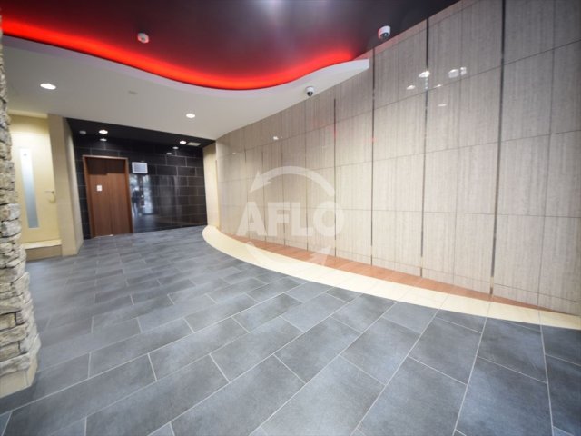 ロビー　ラシュレエグゼ難波西　ロビーホール