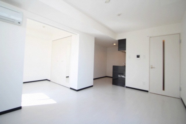 居室・リビング　☆11.3帖の広々としたリビングです