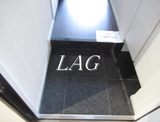 玄関　玄関です。