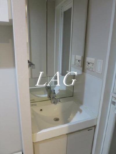 洗面設備　洗面台です。