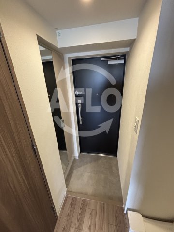 玄関　アドバンス大阪クラージュ　玄関