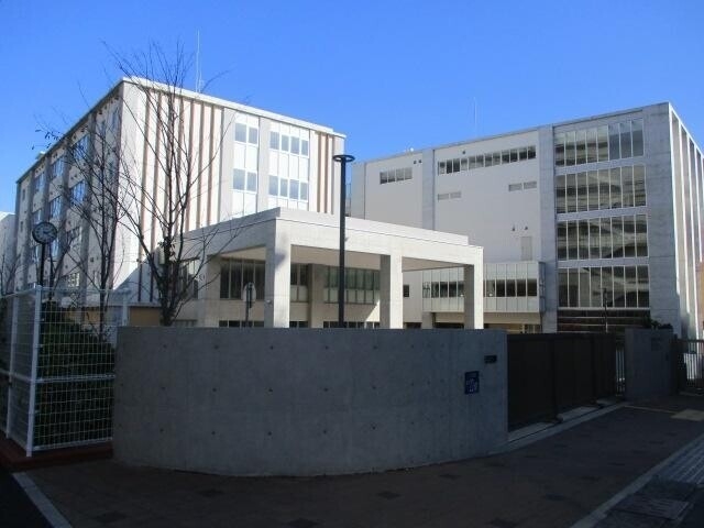 中学校　神戸市立湊翔楠中学校（中学校）まで520m