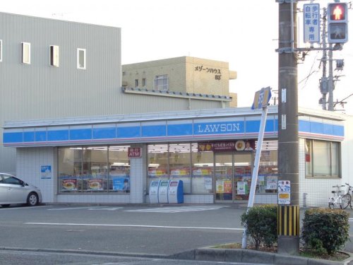 コンビニ　ローソン 横手二丁目店（コンビニ）まで596m