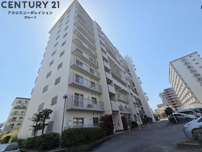 建物外観　敷地内駐車場・駐輪場あり◎