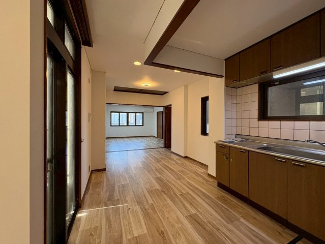 居室・リビング　大須Mハイツ