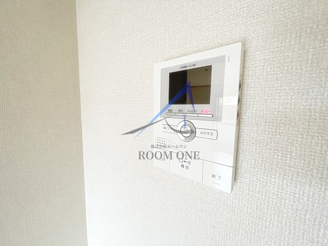 セキュリティ　モニター付きインターホンです。