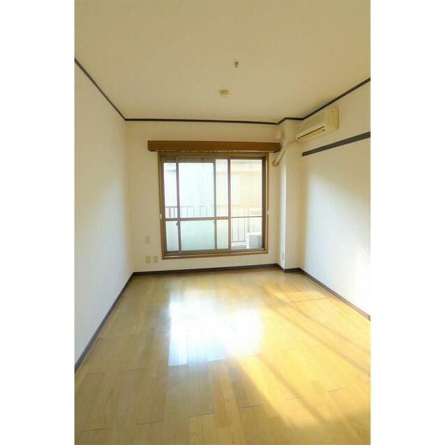 居室・リビング　居室