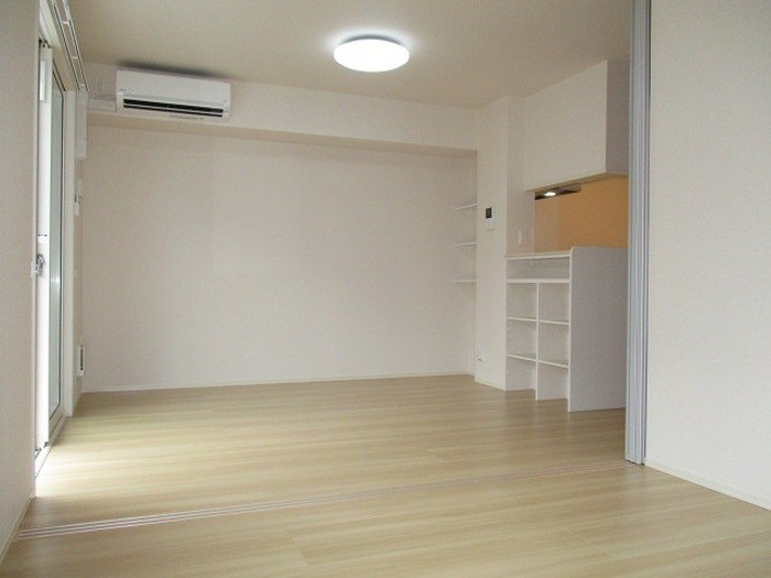 居室・リビング　リビング