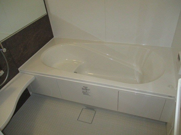 バス・シャワールーム　バスルーム