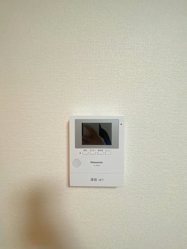 セキュリティ　来客の顔が見えて安心！TVモニターホン付きです♪