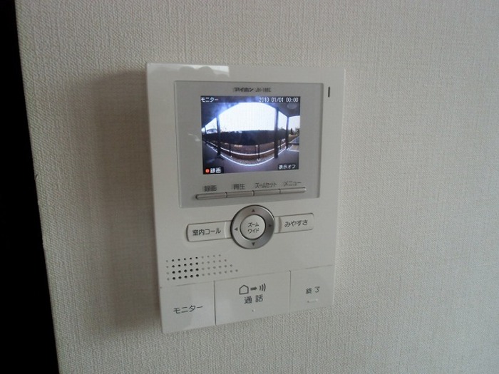 セキュリティ　モニター付きインターホン