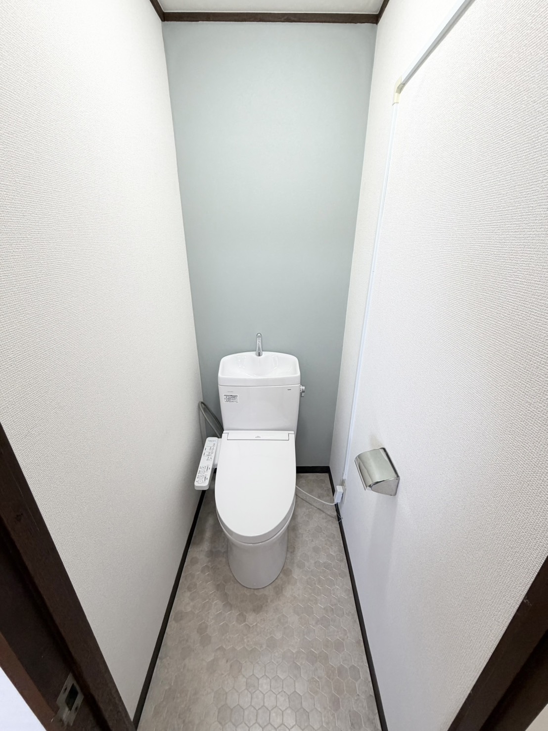 トイレ　エレベーター無しです。お問合せ前にご確認下さい。