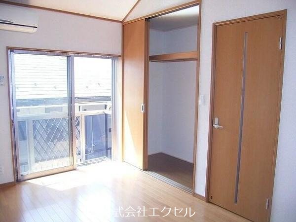 居室・リビング　エアコン完備