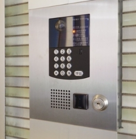 セキュリティ　☆安心のTVモニタ付きインターホン☆