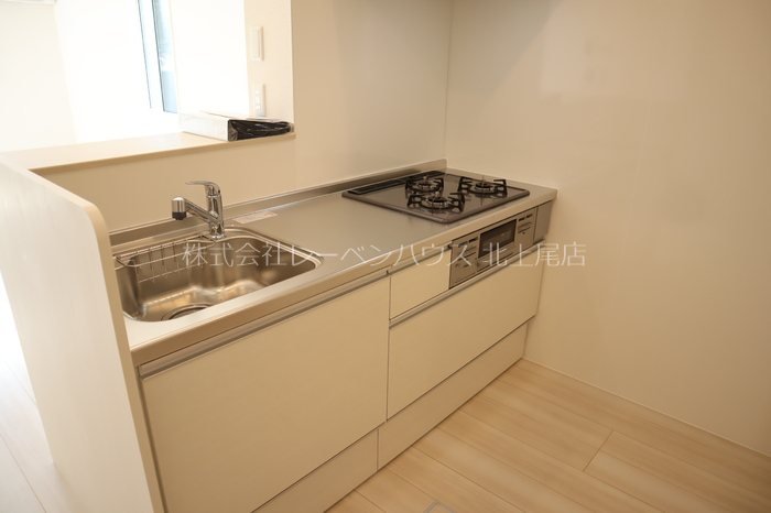 キッチン　お問い合わせは048-772-8202