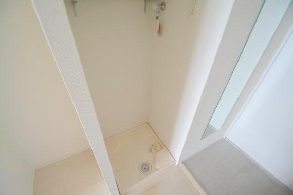 その他設備　室内に洗濯機置場があれば雨の日でも濡れる心配がございませんね