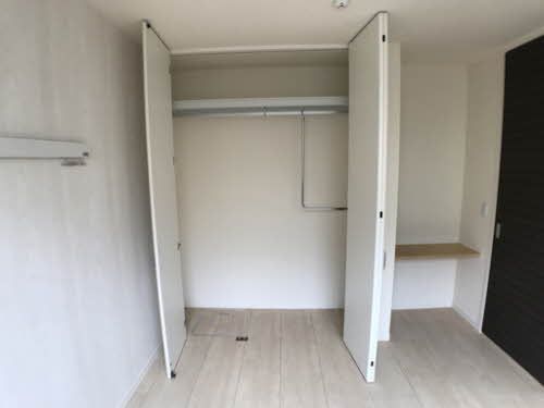 収納　クローゼット採用