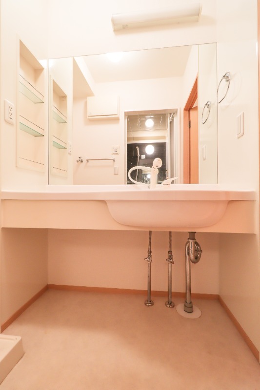 洗面設備　図面と現状に相違がある場合には現状を優先