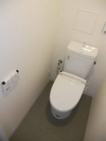 トイレ　★うれしいウォシュレット付トイレ★