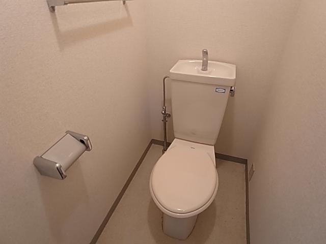 トイレ　トイレ